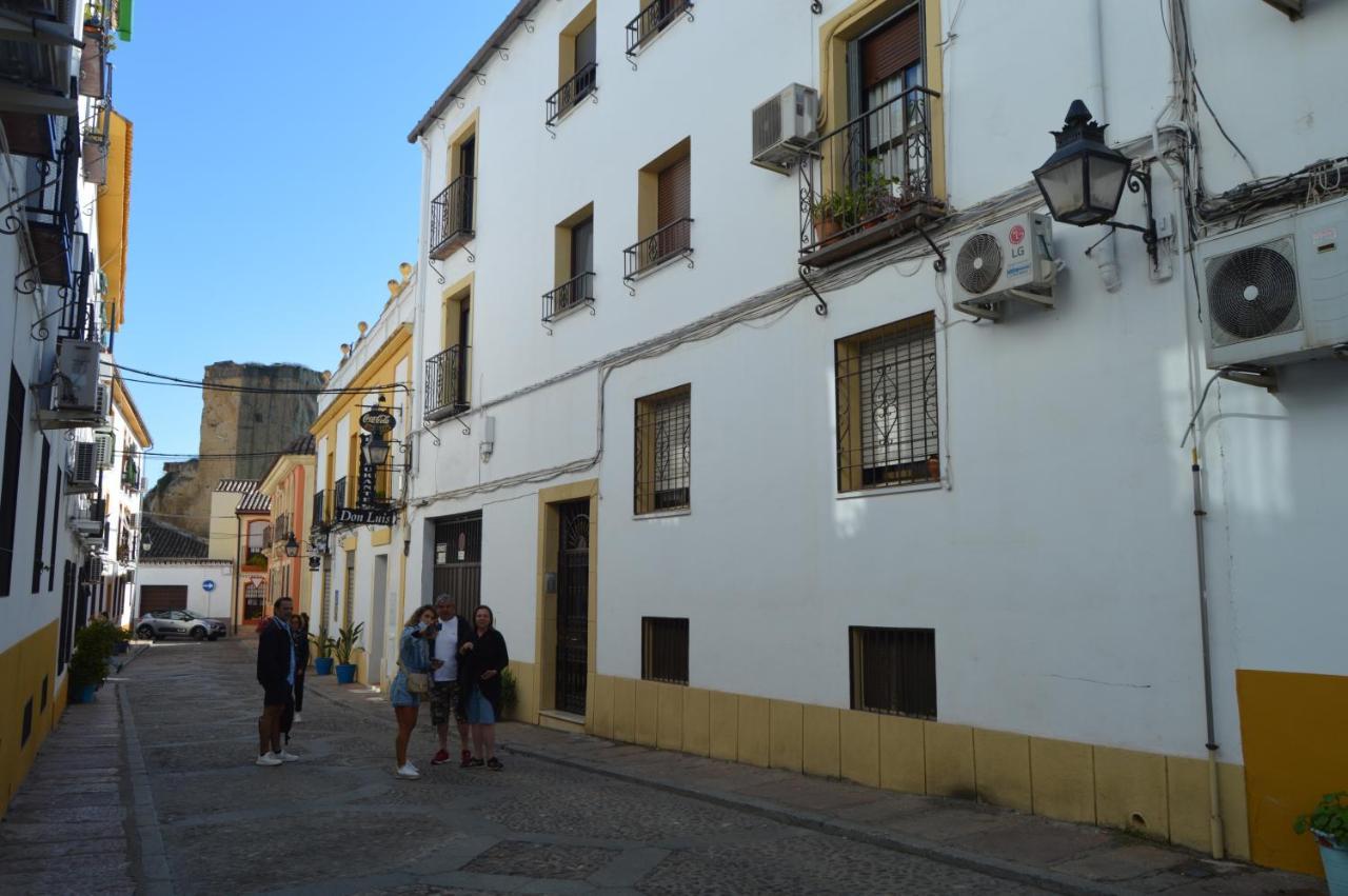Puerta Sevilla Parking Gratis Cordova Esterno foto
